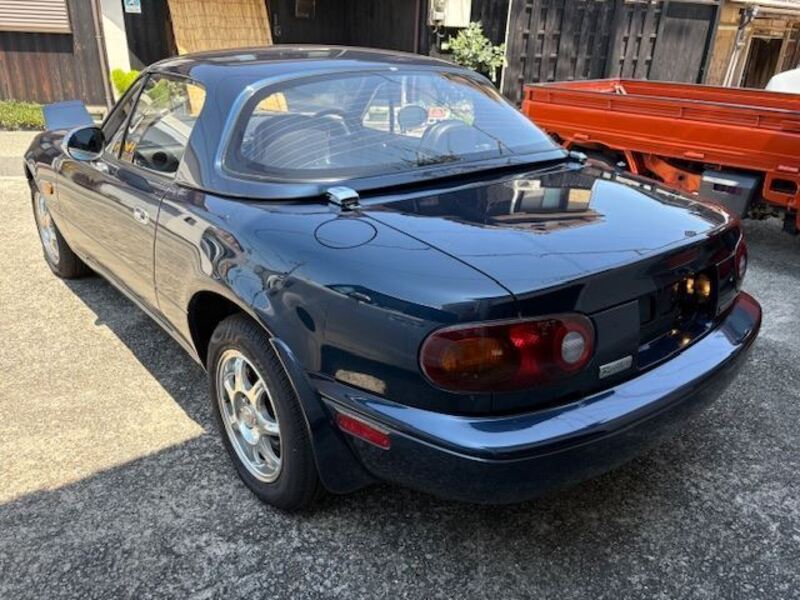 EUNOS ROADSTER
