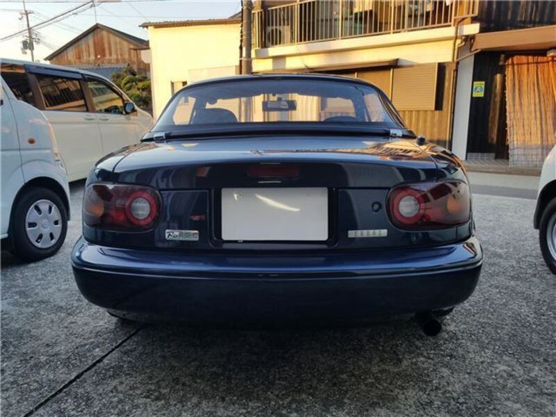 EUNOS ROADSTER