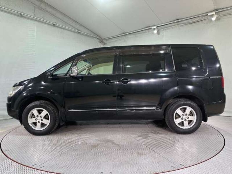 DELICA D5