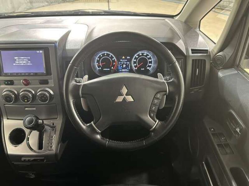 DELICA D5