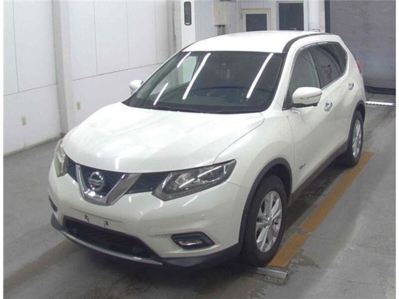 X-TRAIL