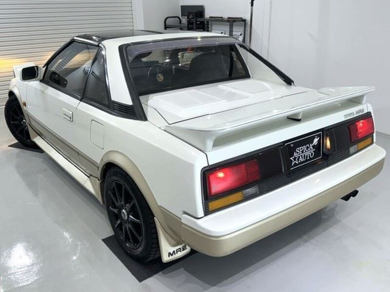 MR2
