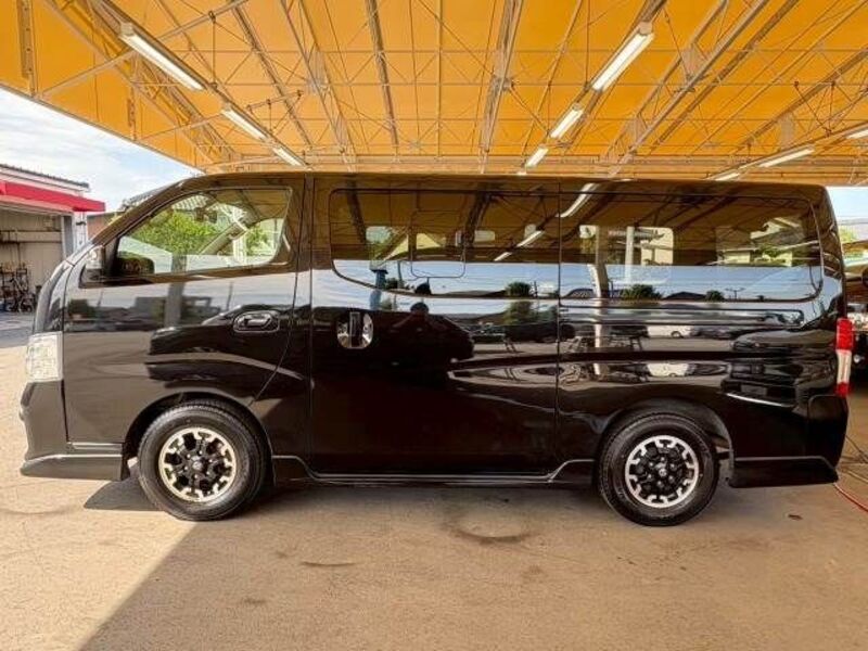NV350 CARAVAN