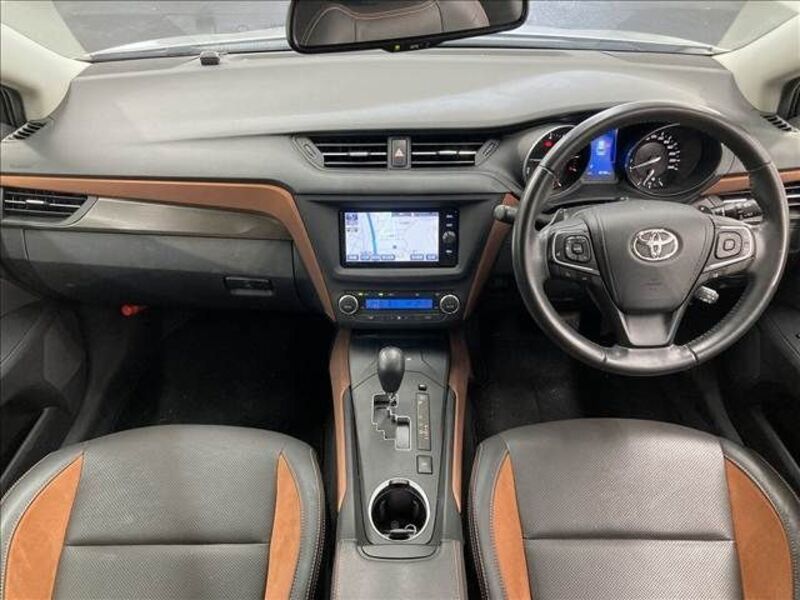 AVENSIS WAGON