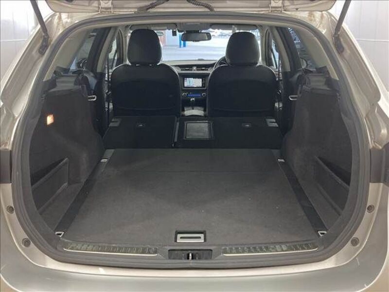 AVENSIS WAGON