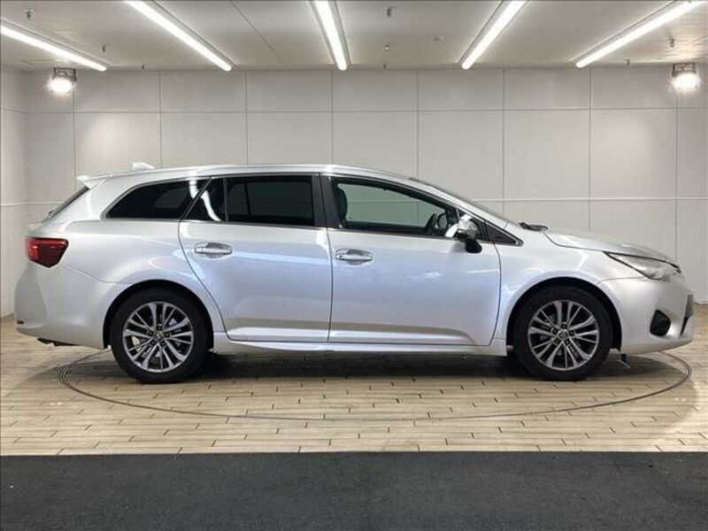 AVENSIS WAGON