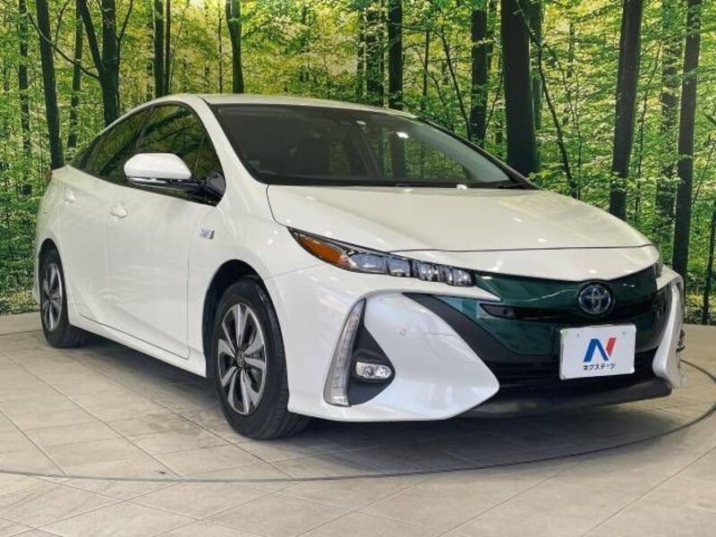 PRIUS PHV