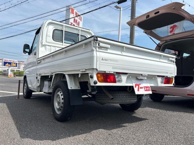 MINICAB TRUCK