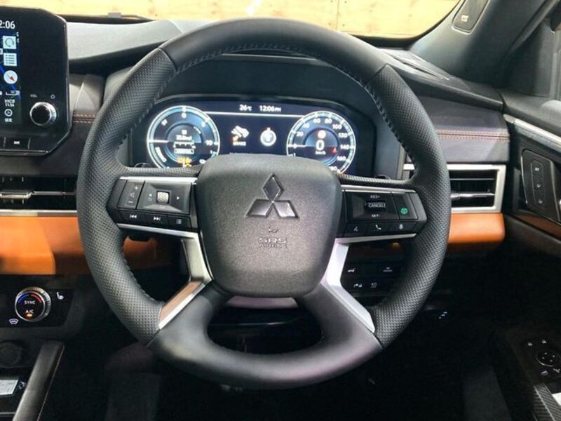 OUTLANDER PHEV