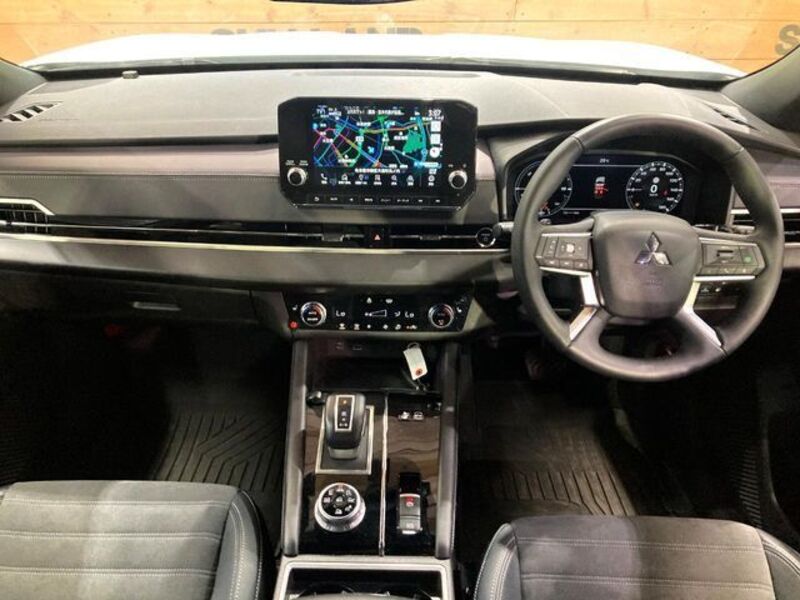 OUTLANDER PHEV