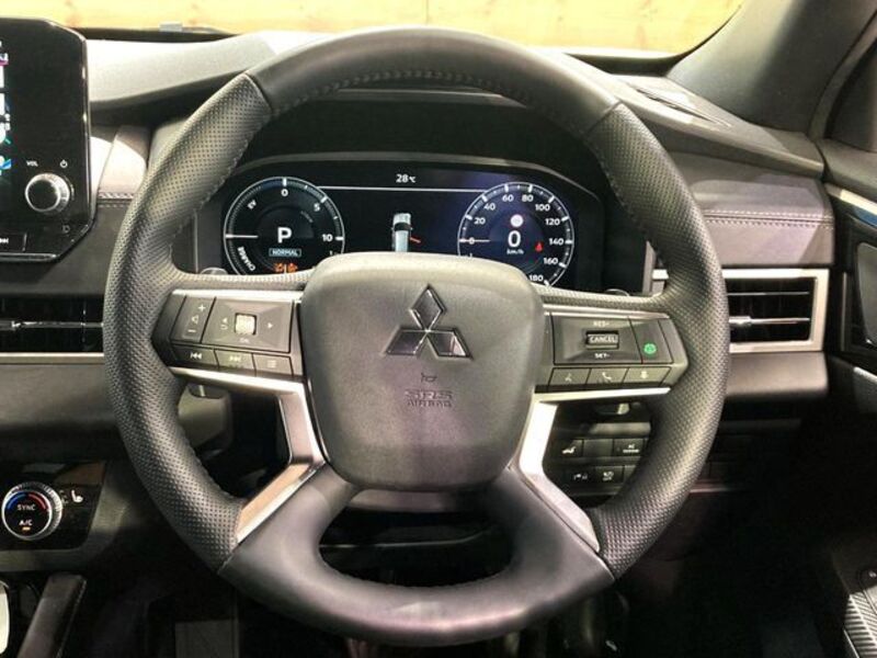 OUTLANDER PHEV