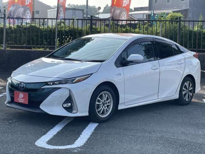 PRIUS PHV