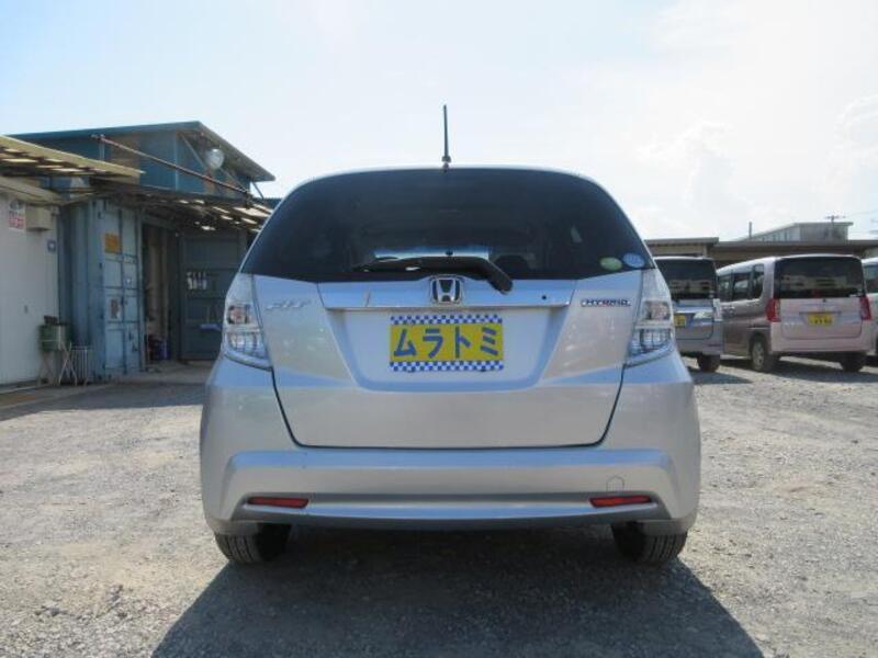 FIT HYBRID