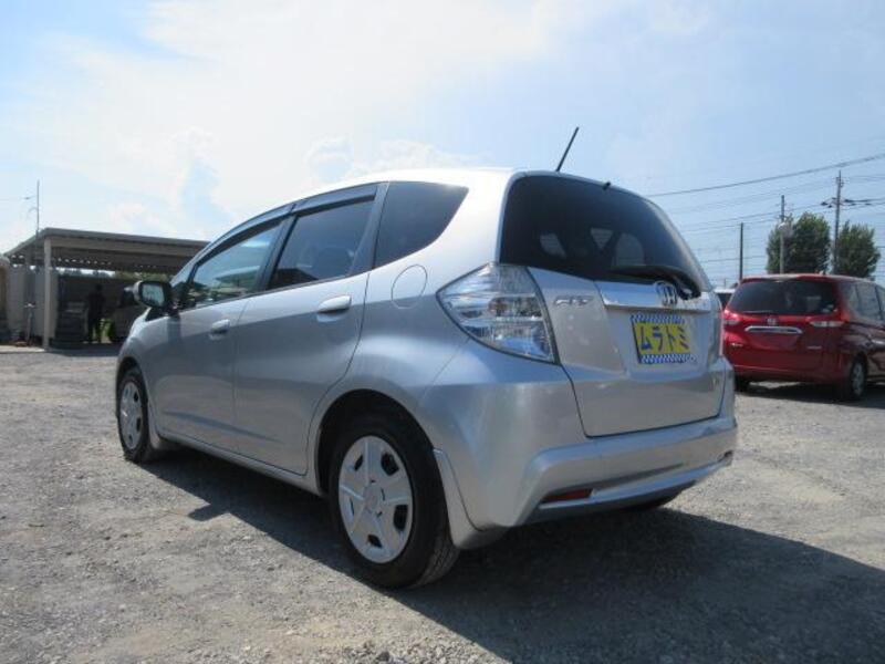 FIT HYBRID