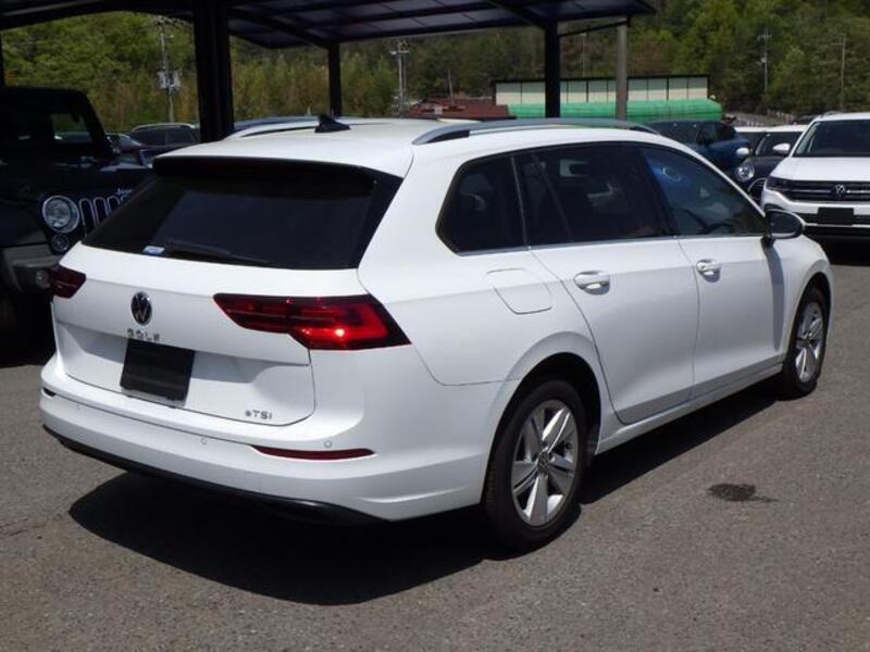 GOLF VARIANT