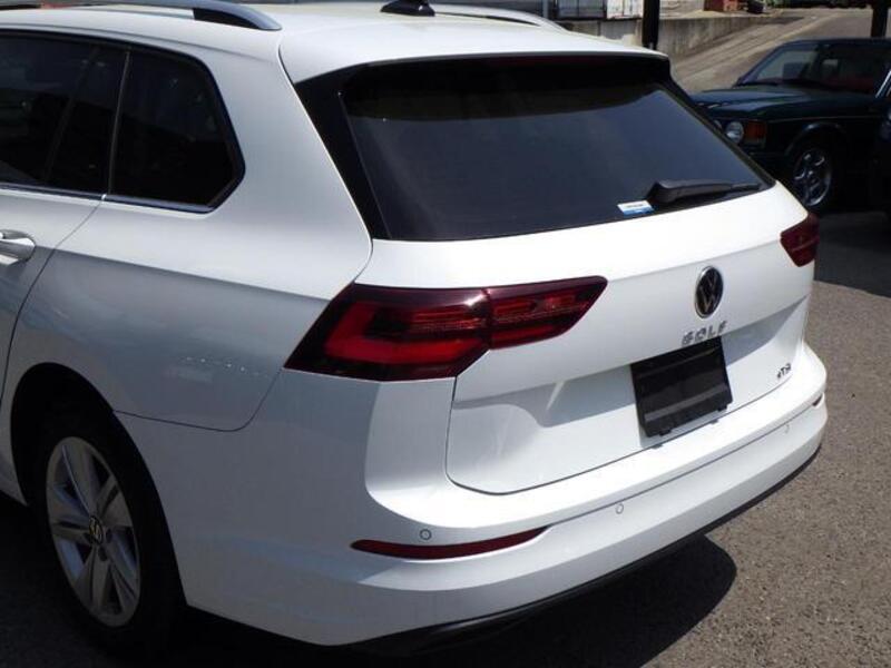 GOLF VARIANT