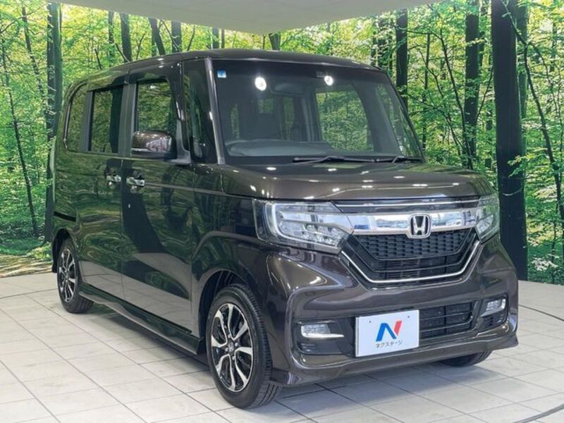 N BOX CUSTOM