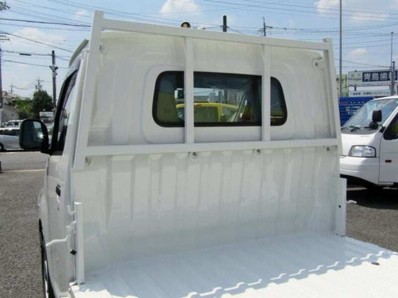 TOWNACE TRUCK