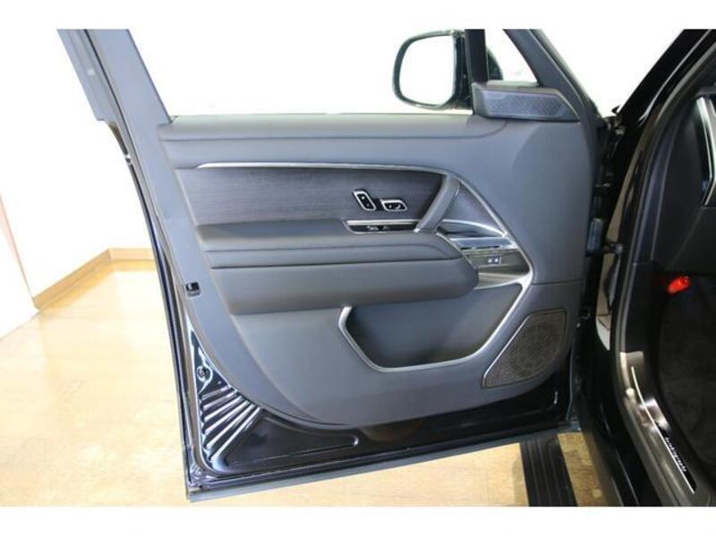 RANGE ROVER