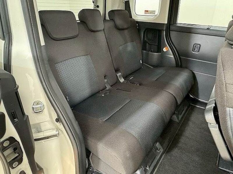 ROOMY