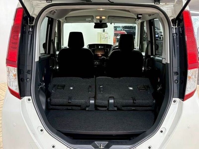 ROOMY