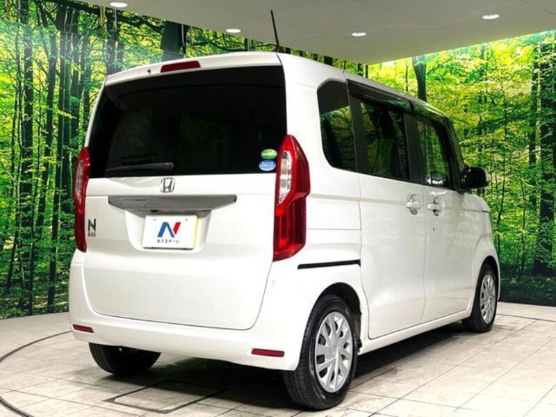 N BOX