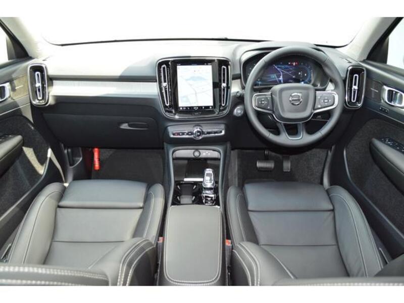 XC40