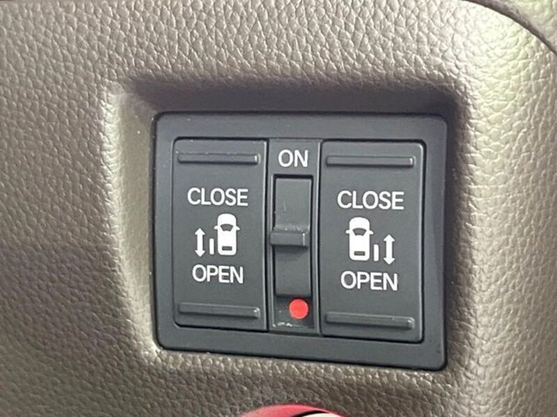 N BOX