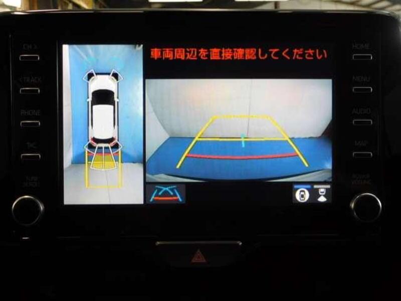 YARIS CROSS
