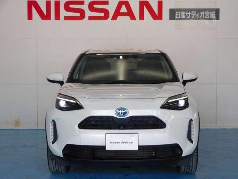 YARIS CROSS