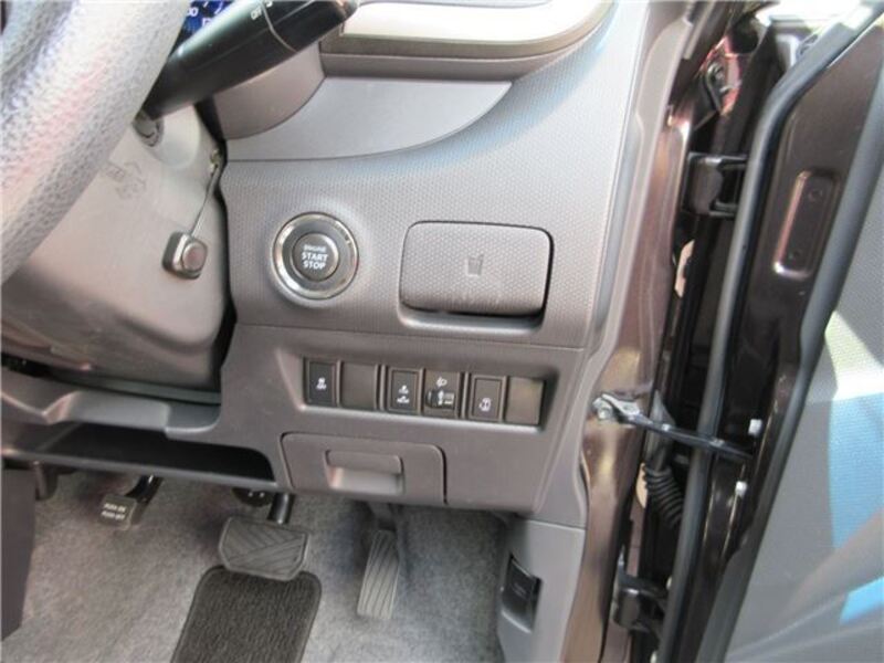 DELICA D2