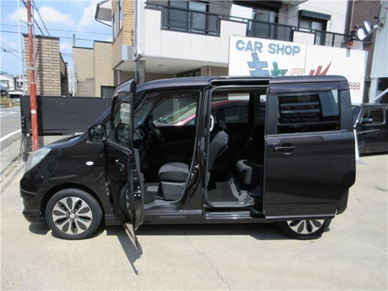 DELICA D2