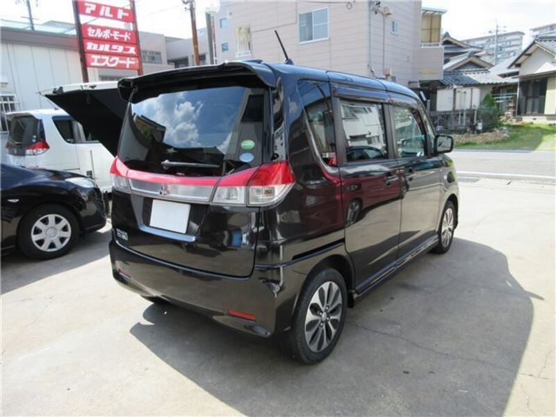 DELICA D2
