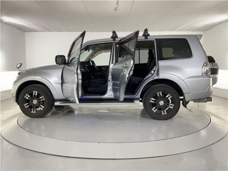 PAJERO