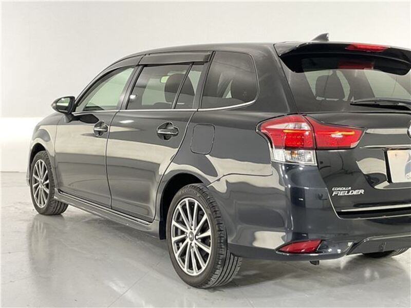 COROLLA FIELDER