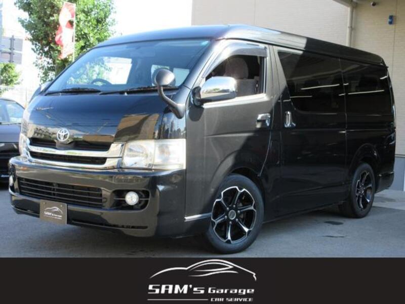TOYOTA HIACE WAGON