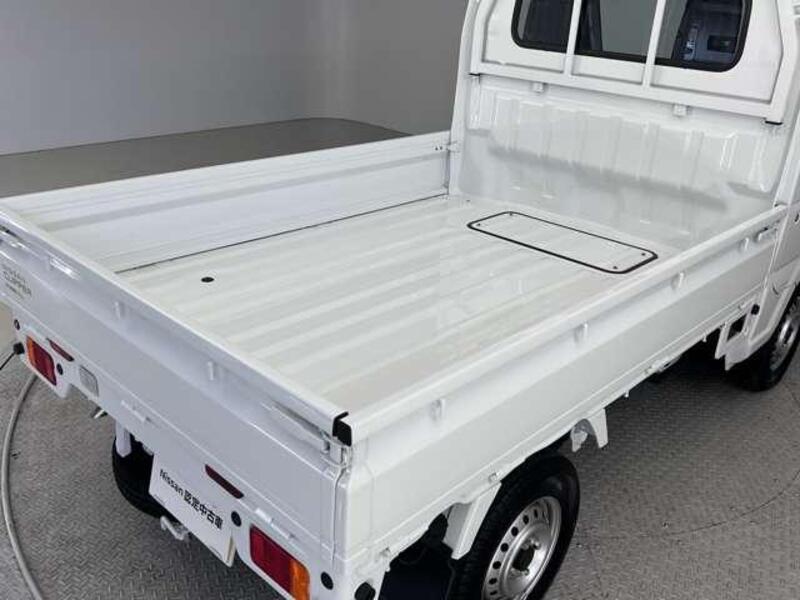 CLIPPER TRUCK