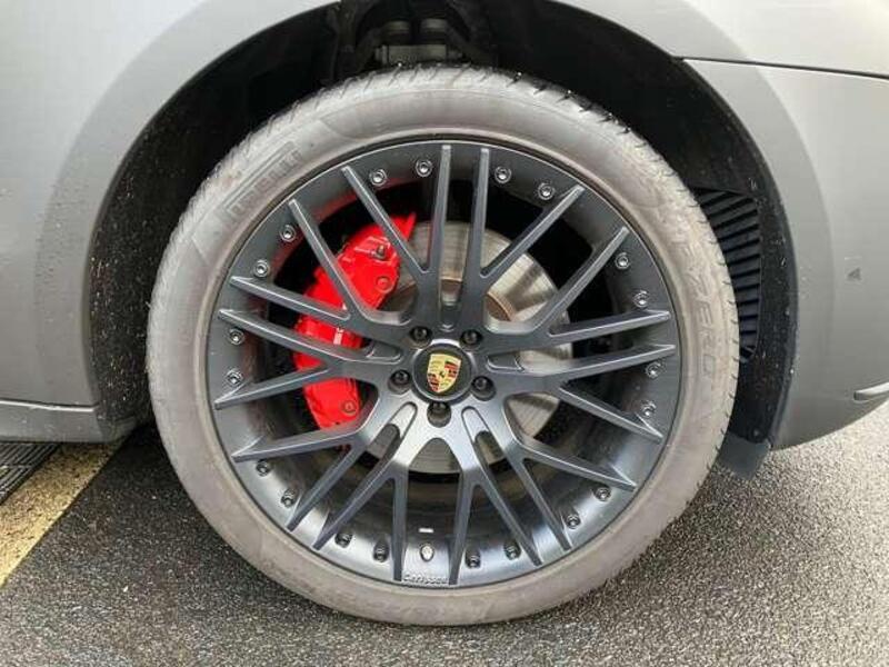 MACAN