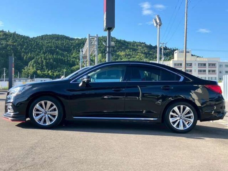 LEGACY B4