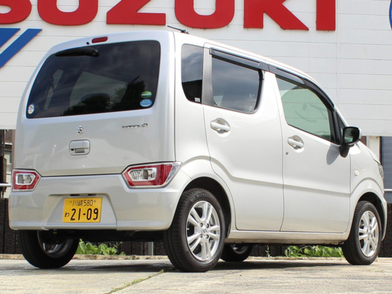 WAGON R