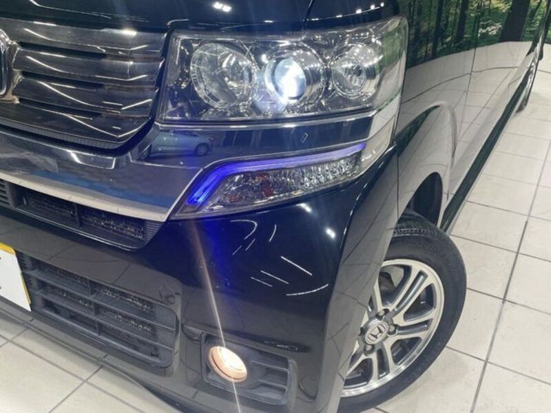 N BOX CUSTOM
