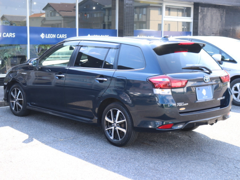 COROLLA FIELDER