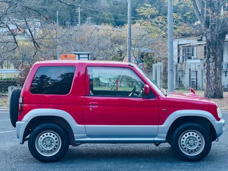 PAJERO MINI