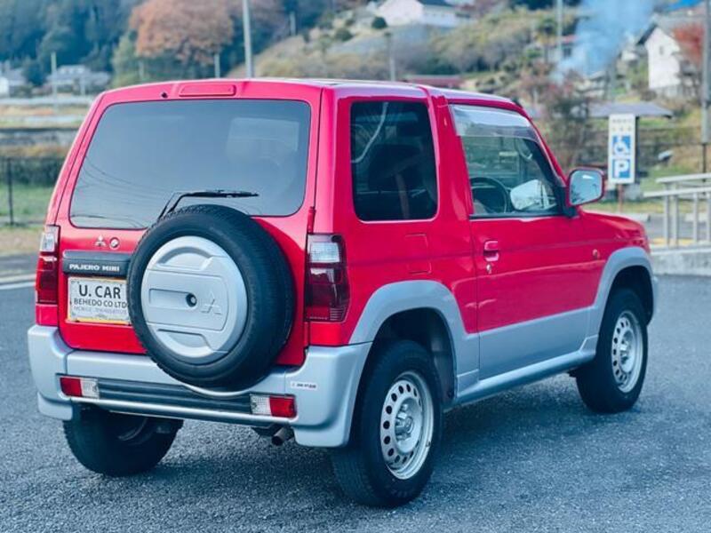 PAJERO MINI