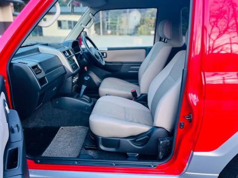PAJERO MINI