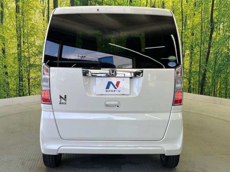 N BOX