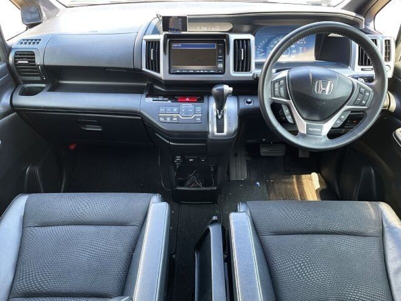 STEPWAGON SPADA