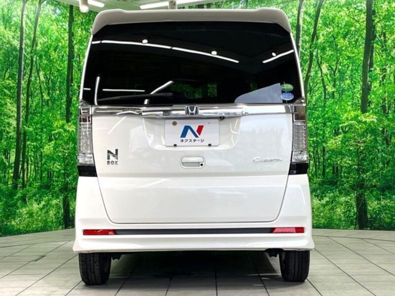 N BOX CUSTOM