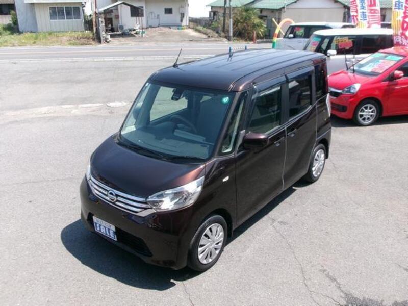 NISSAN DAYZ ROOX