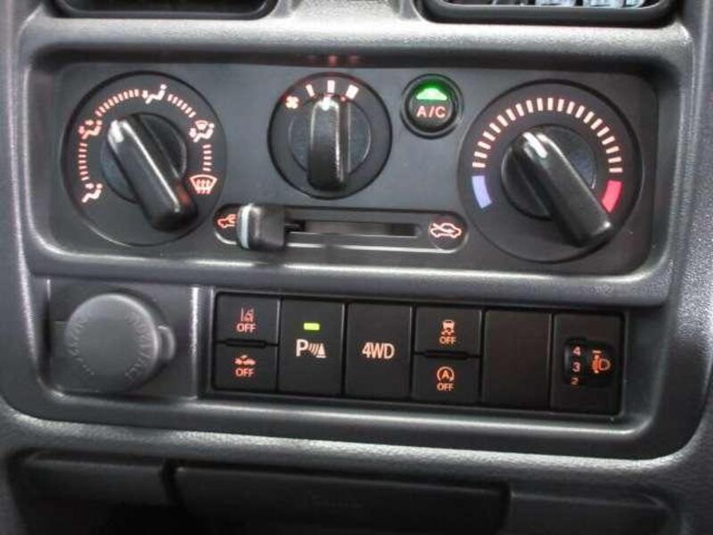 CLIPPER TRUCK